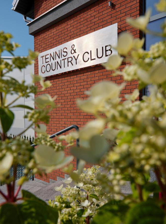 Tennis & Country Club Hotel Giebultow  Exterior photo